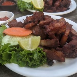 Chicharrón con Yuca
